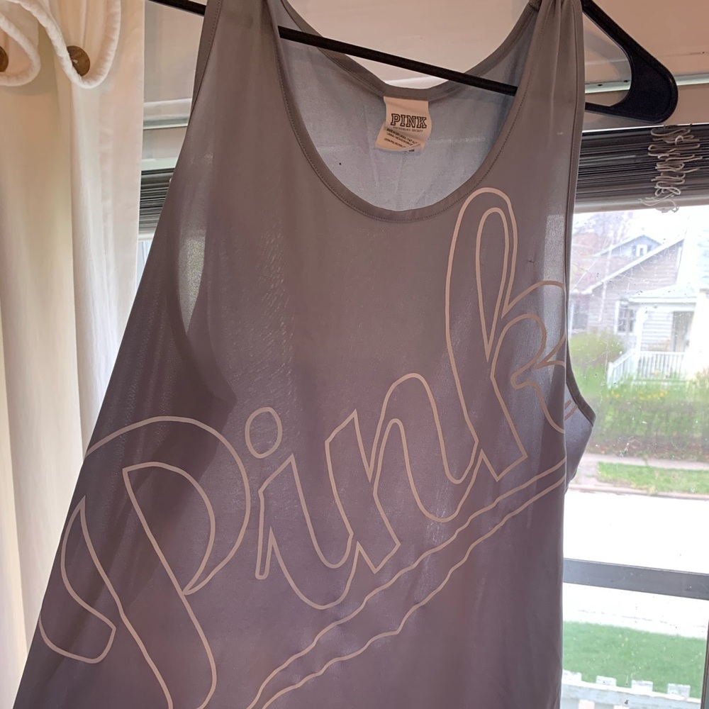 Workout tank top